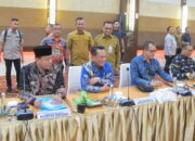 Bupati Rohil, Bistamam Hadiri RUPS-LB PT BRKS di Menara Dang Merdu Pekanbaru