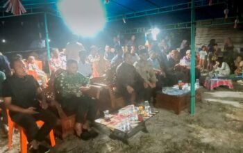 Warga Bukit Sikumbang Sambut Hari Kemerdekaan Dengan Berbagai Macam Perlombaan