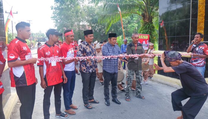 Warga Bukit Sikumbang Meriahkan Hari Kemerdekaan Dengan Pawai, Santunan Anak Yatim dan Makan Bersama